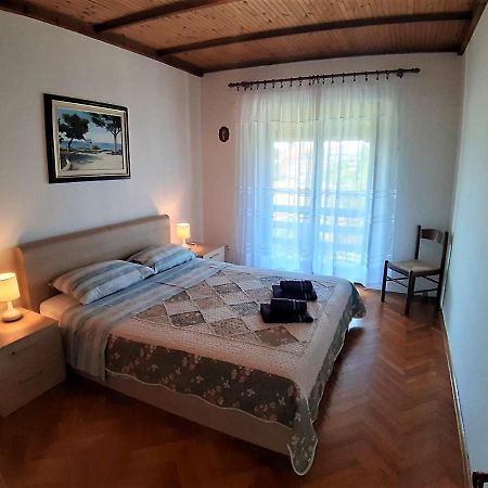 Apt Mirella Apartment Rovinj Exterior foto